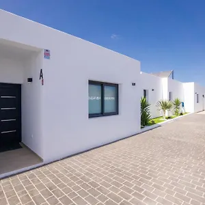  Villa Sea Breeze Lapa And Claca España